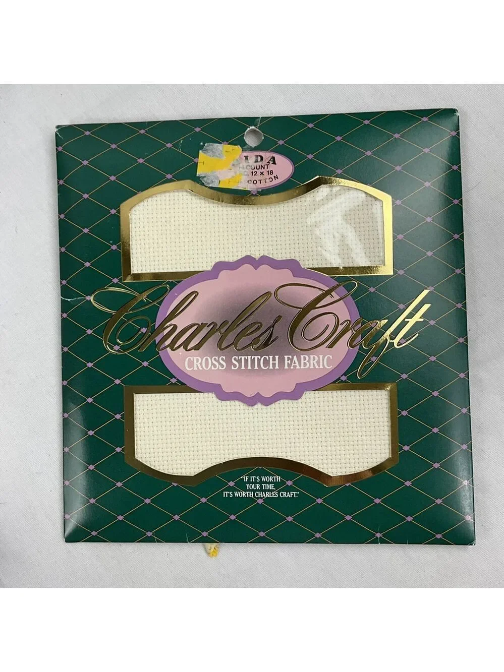 Charles Craft 14 ct 12x18” CR-5442 Antique White